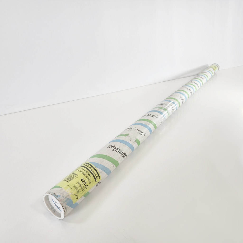 VHF ANTANNAE SHAKESPARE 5' W/MOUNT